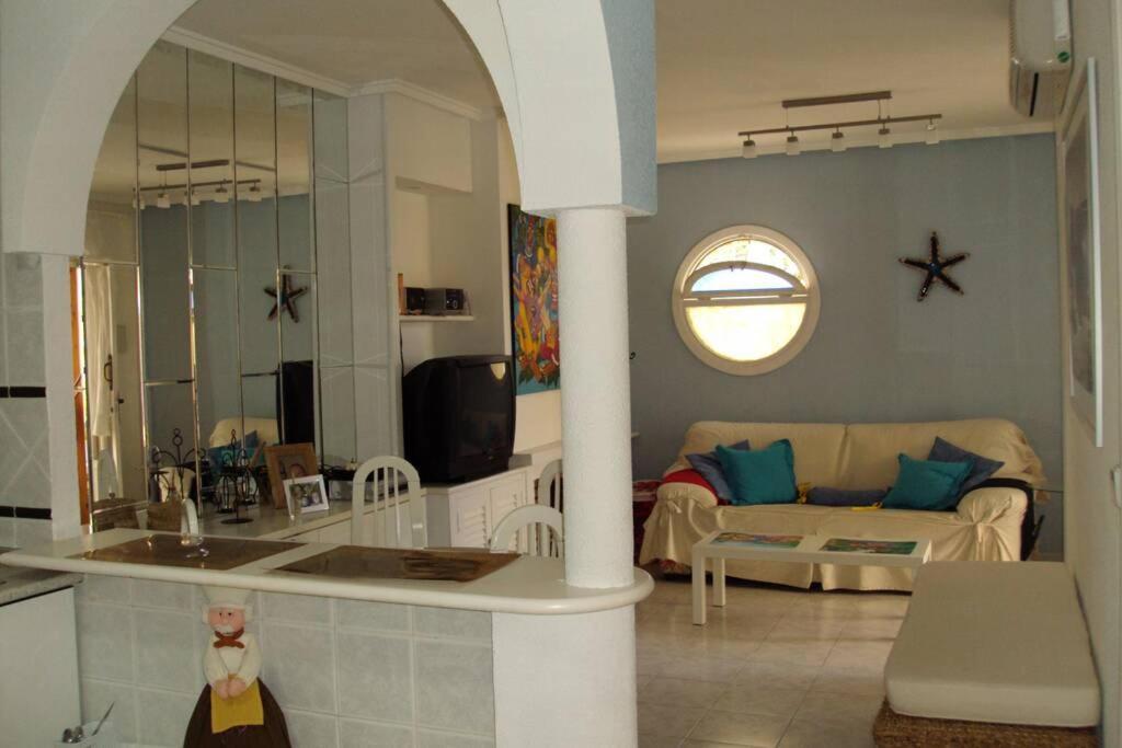 Apartmán La Casa De La Palmera Torrevieja Exteriér fotografie