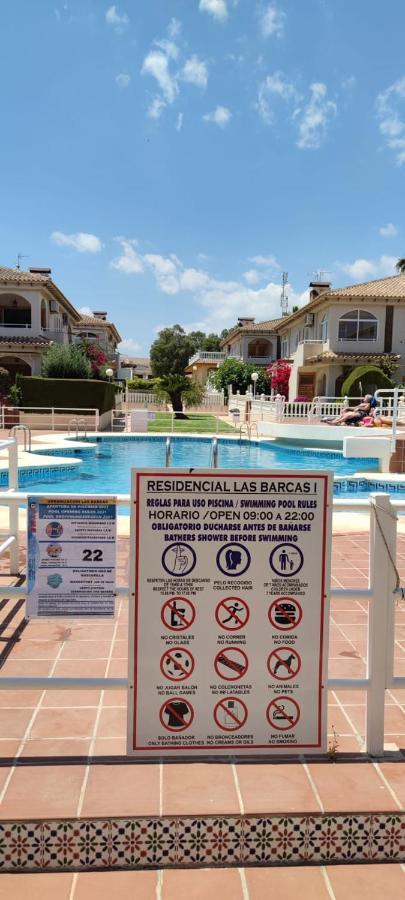 Apartmán La Casa De La Palmera Torrevieja Exteriér fotografie